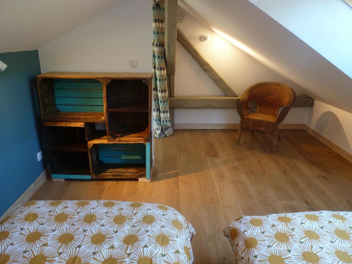 Au Cheval Blanc - Appartements Et Chambres D'Hotes 알베르빌 외부 사진